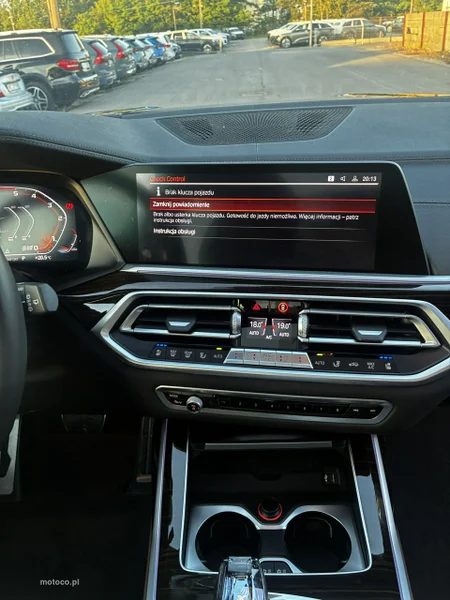 BMW X7 G07 24
