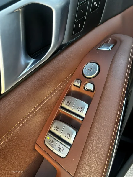 BMW X7 G07 26