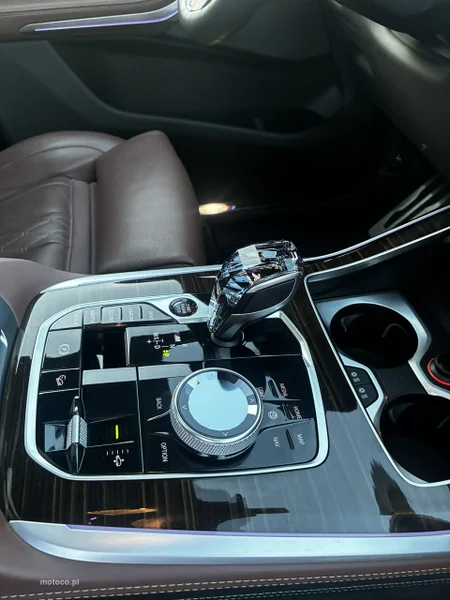 BMW X7 G07 47