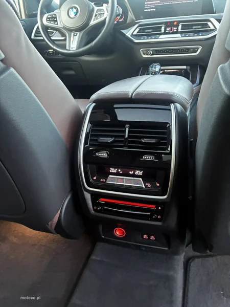 BMW X7 G07 49