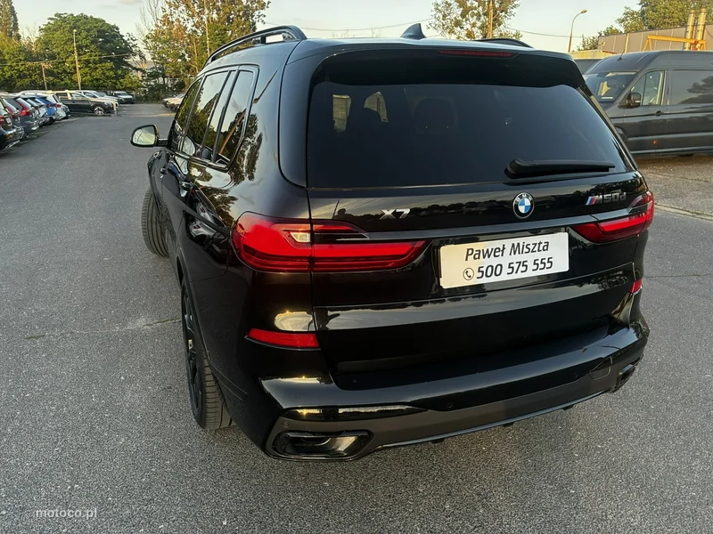 BMW X7 G07 10