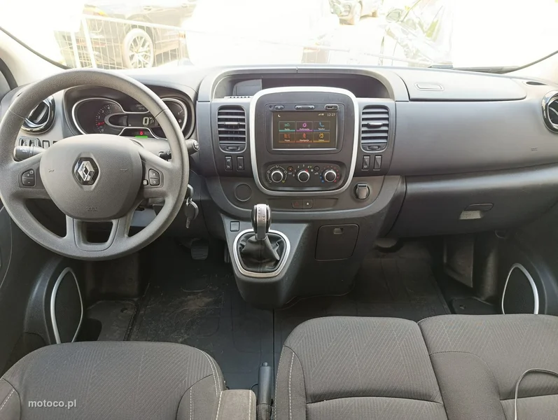 Renault Trafic III 32