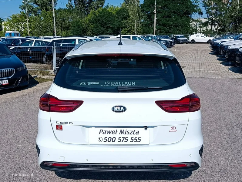 Kia Cee'd 9