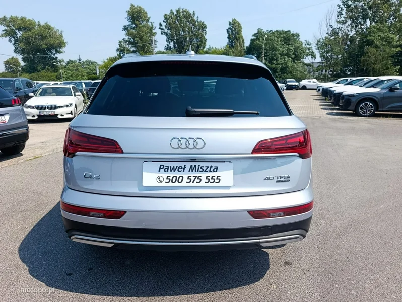 Audi Q5 FY 9