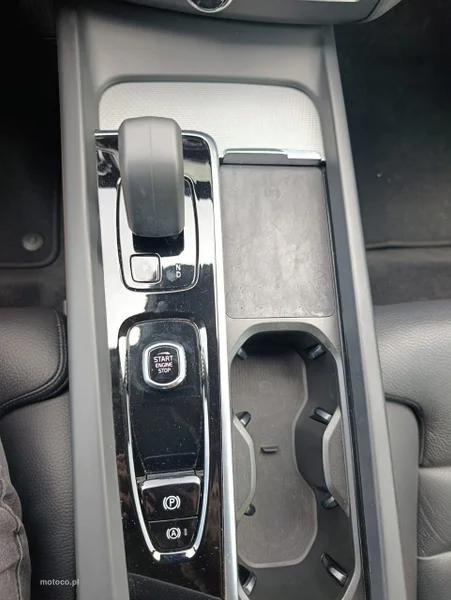 Volvo XC 60 20