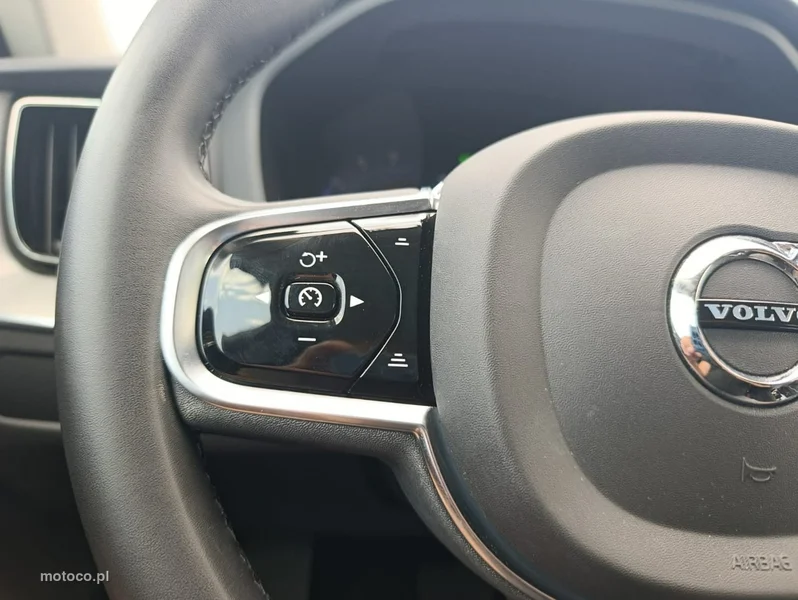 Volvo XC 60 25