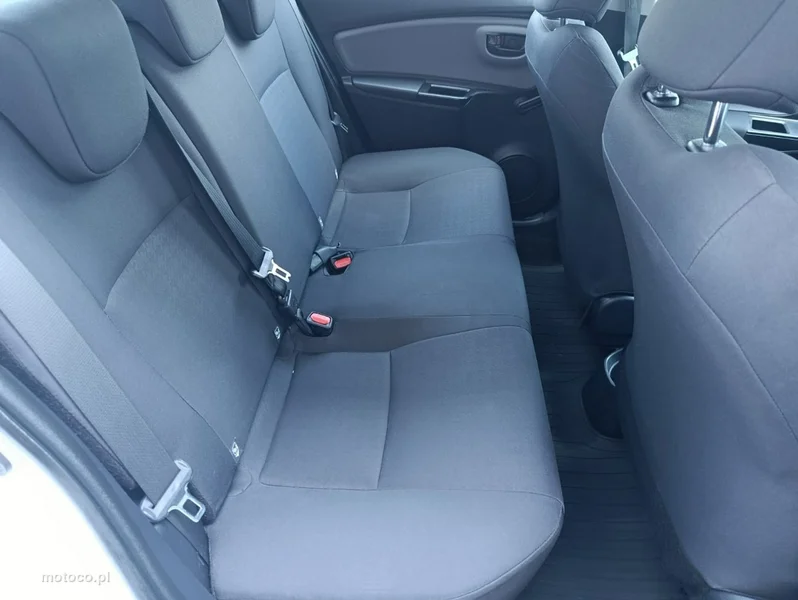 Toyota Yaris XP130 26