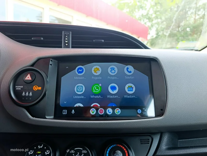 Toyota Yaris XP130 6
