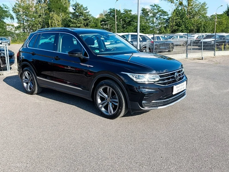 Volkswagen Tiguan AD 12