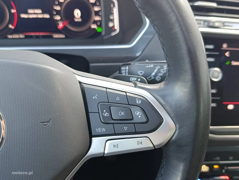 Volkswagen Tiguan AD 33