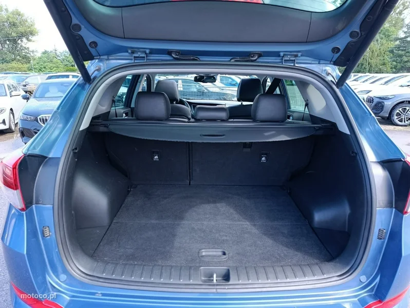 Hyundai TUCSON 11