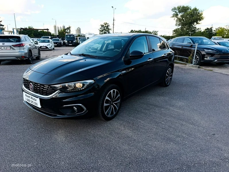 Fiat Tipo 12
