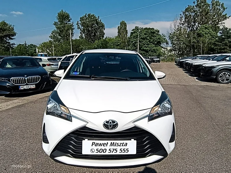 Toyota Yaris XP130 10
