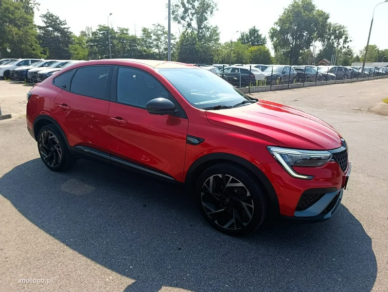 Renault Arkana 10