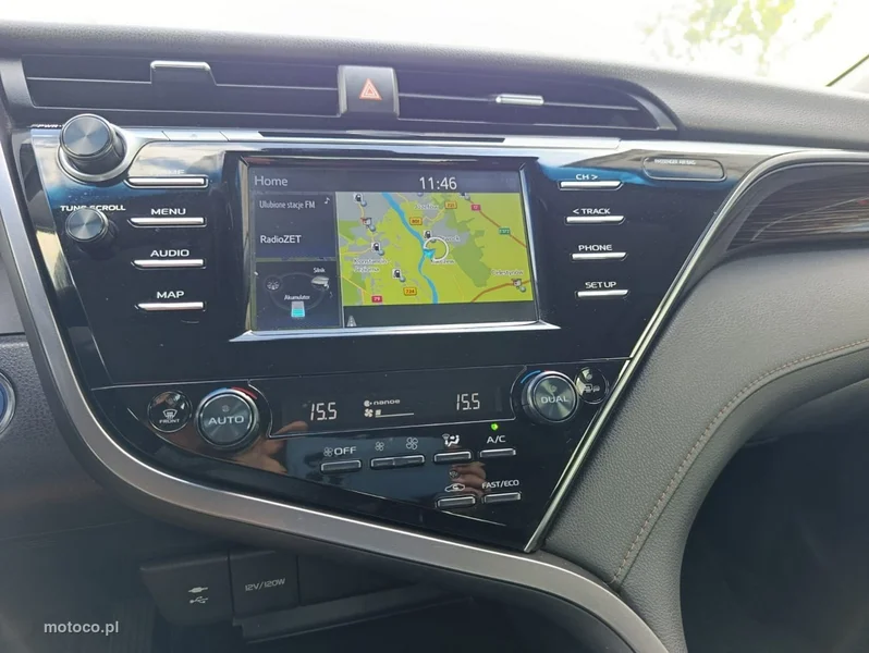 Toyota Camry XV70 14