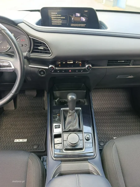 Mazda CX-30 16