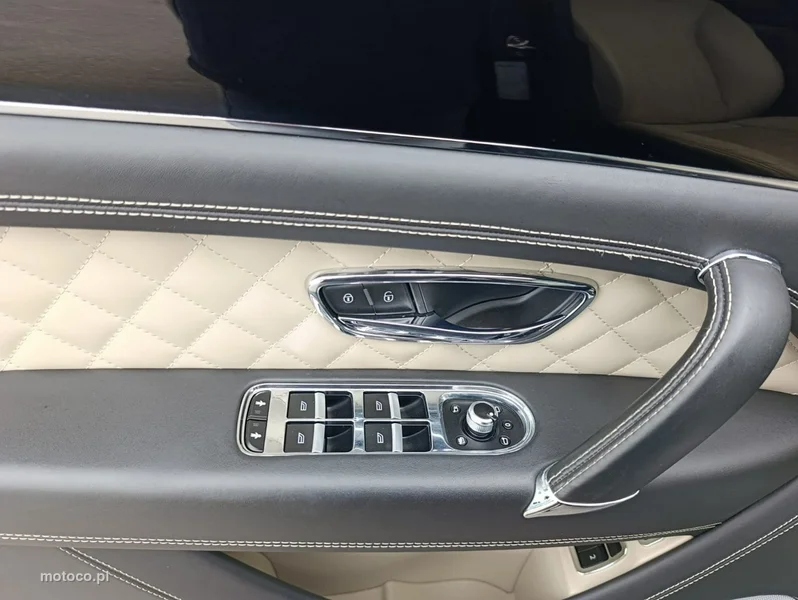 Bentley Bentayga 20