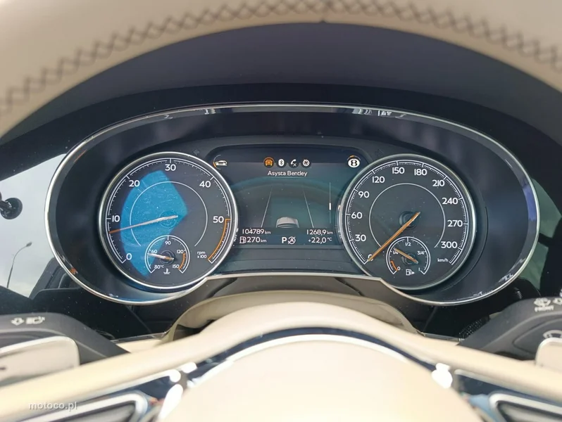 Bentley Bentayga 21