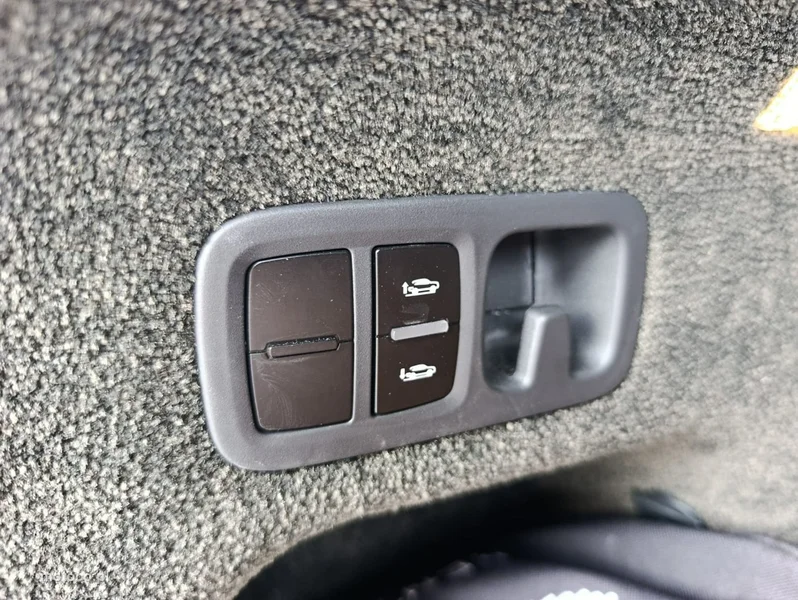 Bentley Bentayga 30