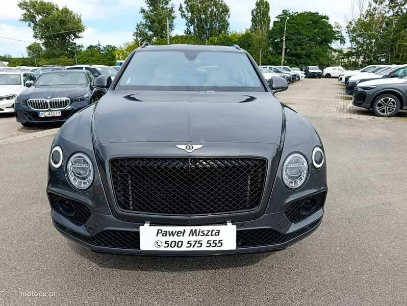 Bentley Bentayga 35