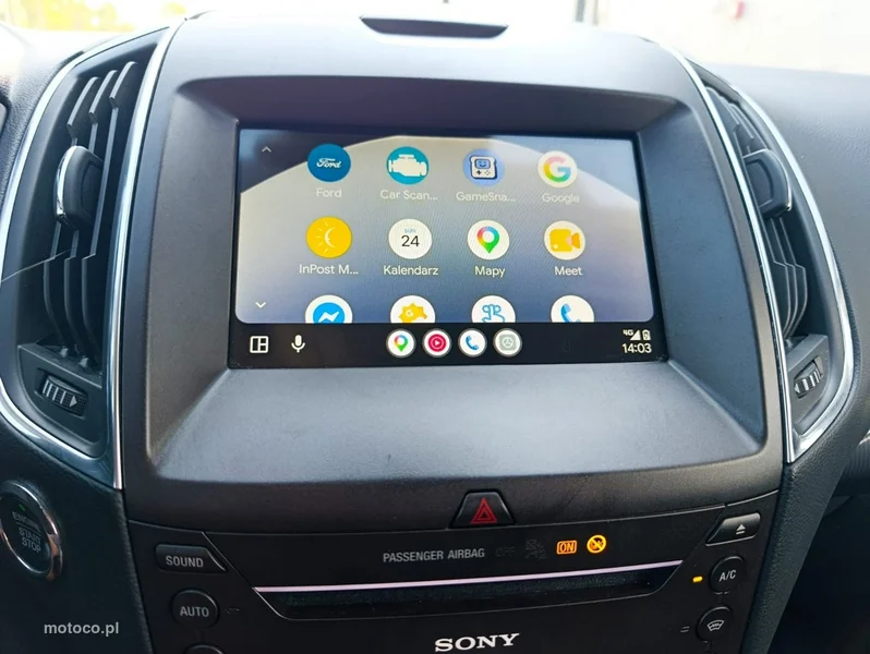 Ford S-Max II 18