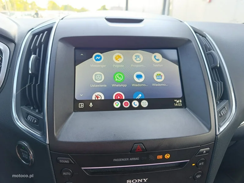 Ford S-Max II 25