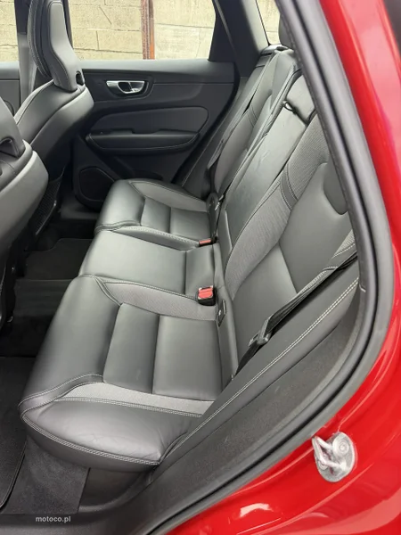 Volvo XC 60 30