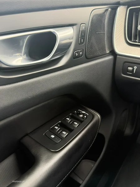 Volvo XC 60 14