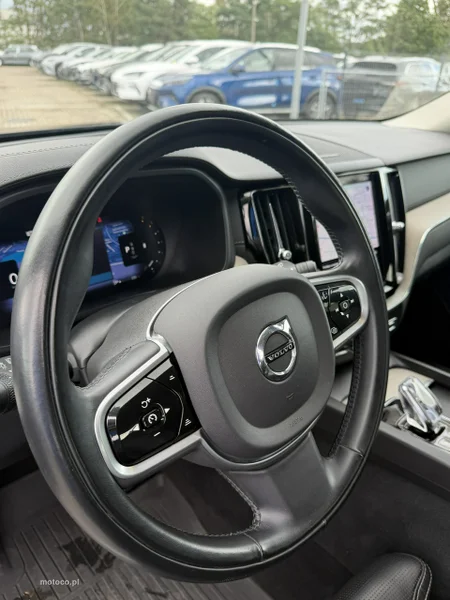 Volvo XC 60 10