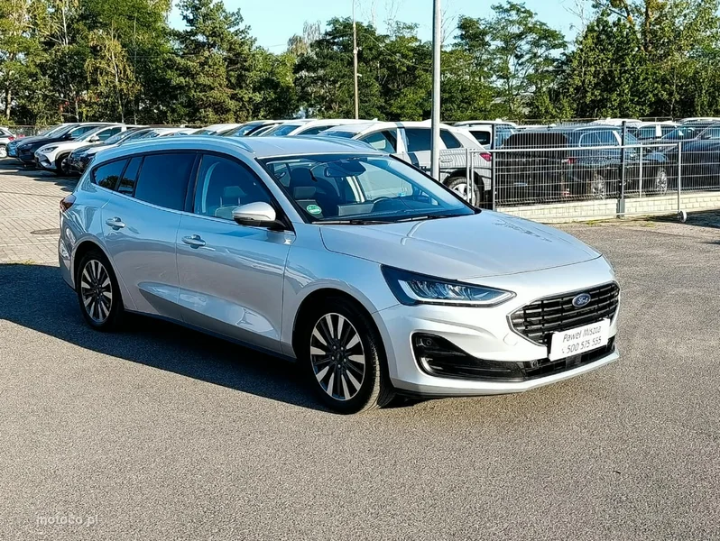 Ford Focus IV 17
