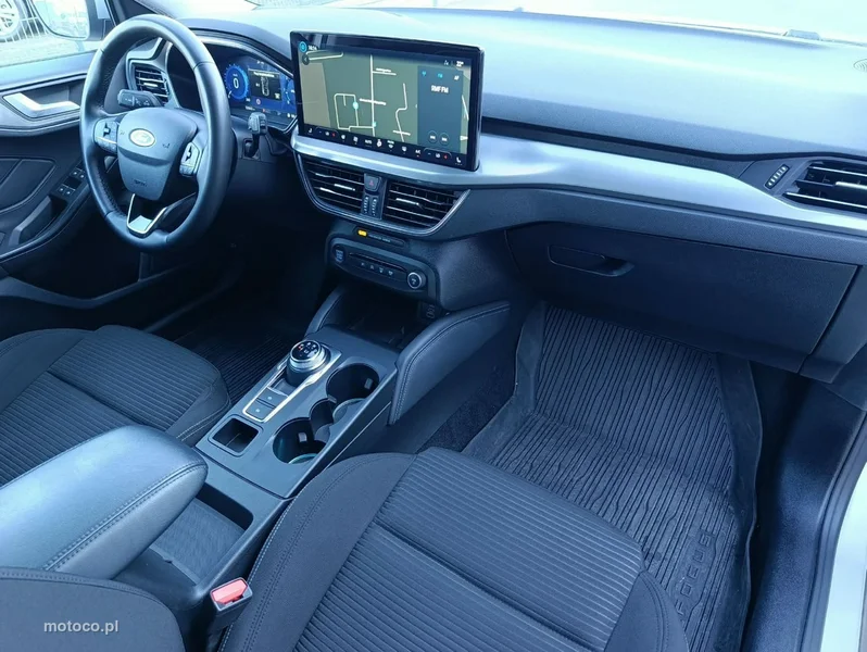 Ford Focus IV 18