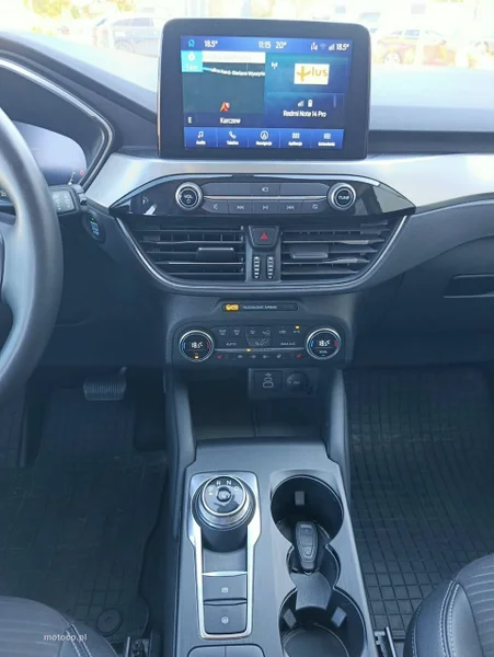 Ford Kuga III 20