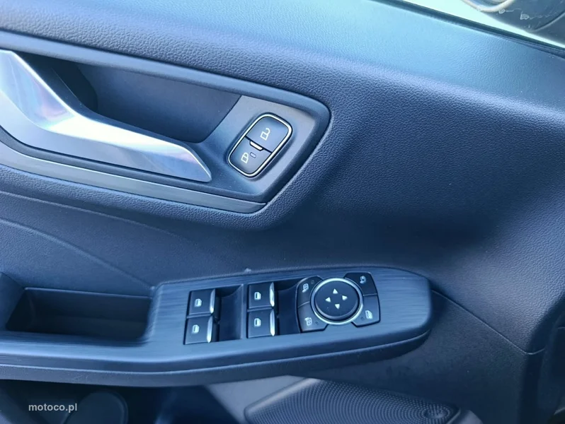 Ford Kuga III 31