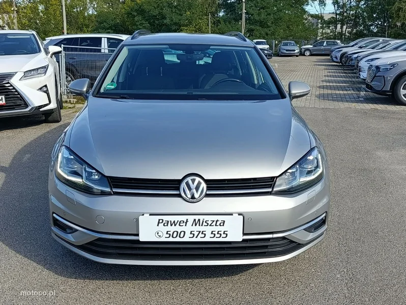 Volkswagen Golf VII 17