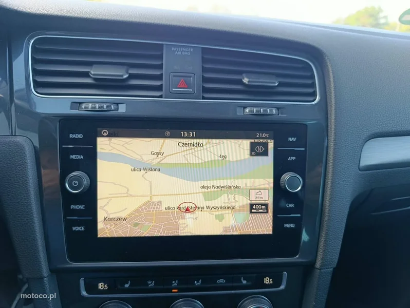 Volkswagen Golf VII 3