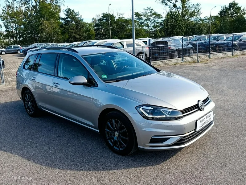 Volkswagen Golf VII 25