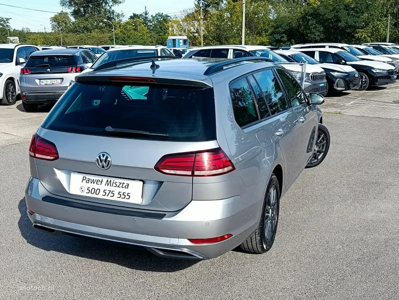Volkswagen Golf VII 4