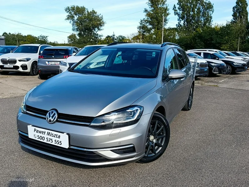 Volkswagen Golf VII 8