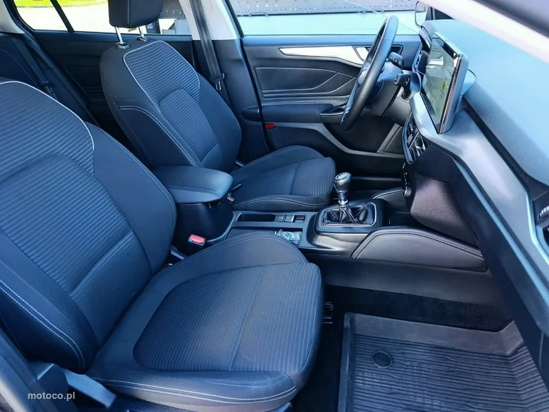 Ford Focus IV 24