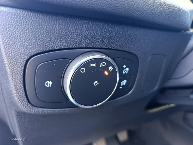 Ford Focus IV 34