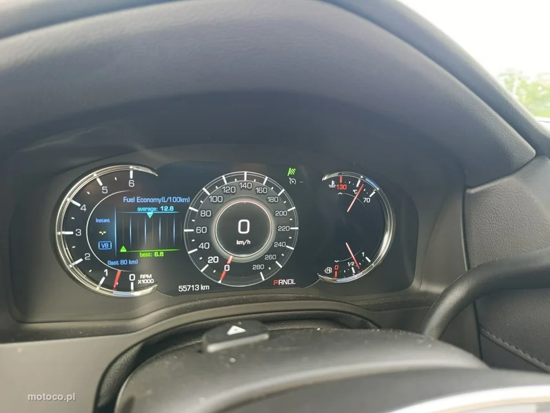 Cadillac Escalade 13