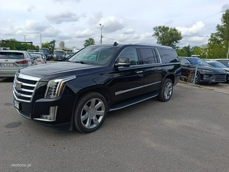 Cadillac Escalade 36