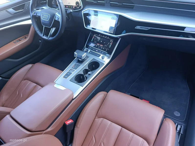 Audi A6 C8 10