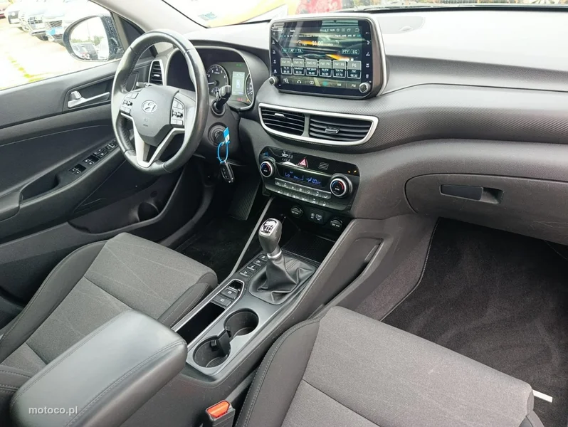 Hyundai TUCSON 25