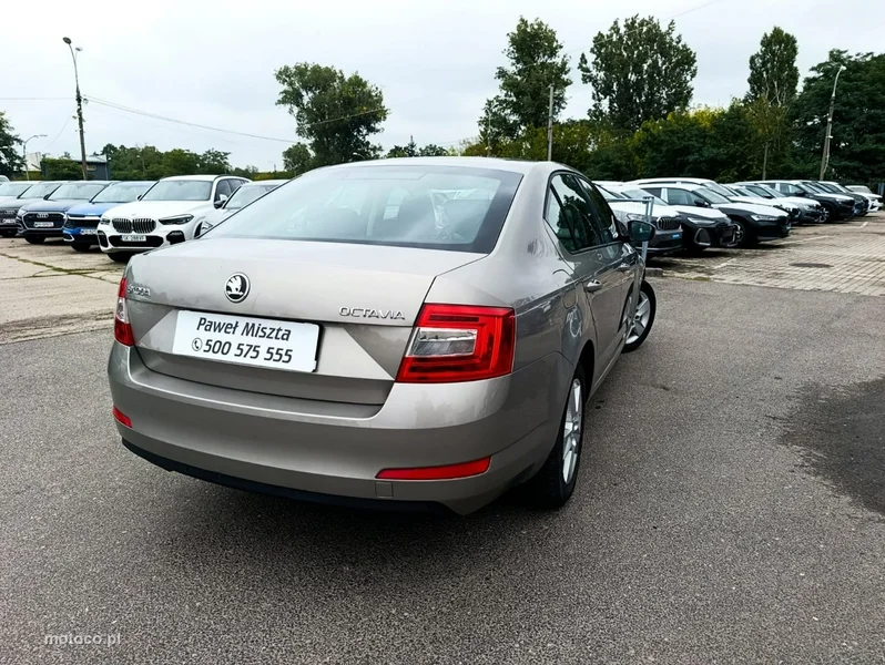 Skoda Octavia III 2