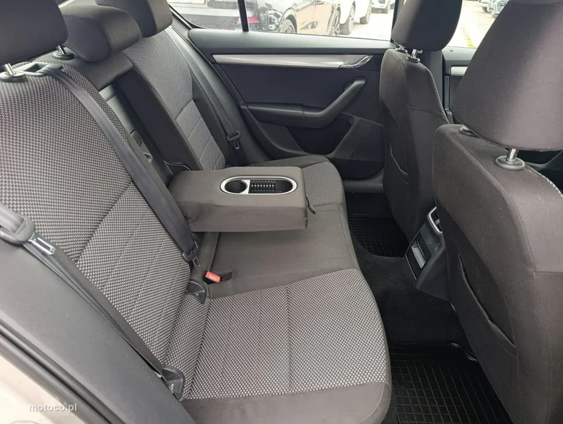 Skoda Octavia III 14