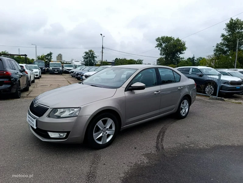 Skoda Octavia III 25