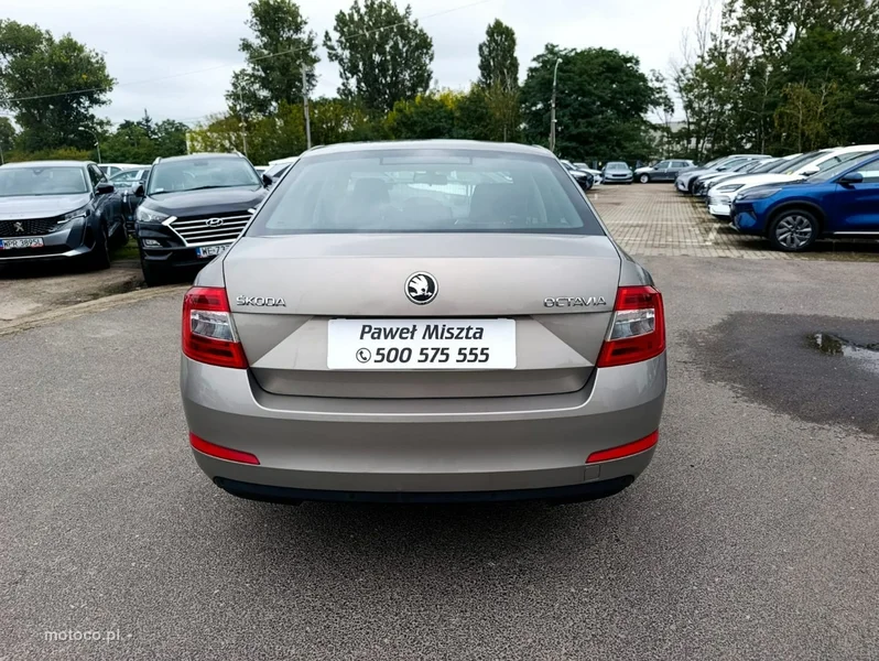 Skoda Octavia III 9