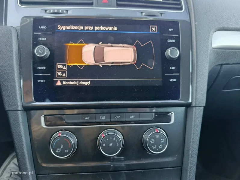 Volkswagen Golf VII 5