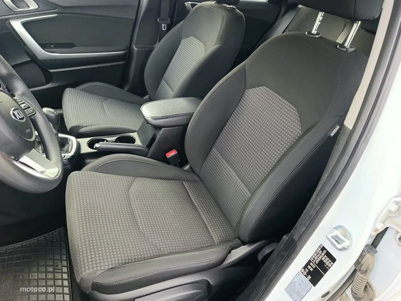 Kia Cee'd 13